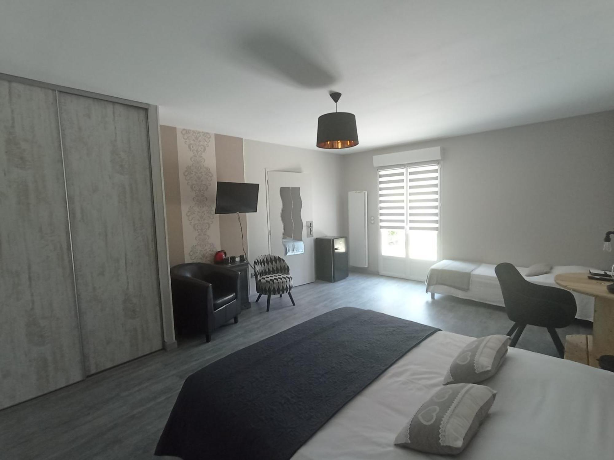 Chambres Et Tables D'Hotes " O Doux Matins " Aux Portes De Chinon Rivière Eksteriør bilde